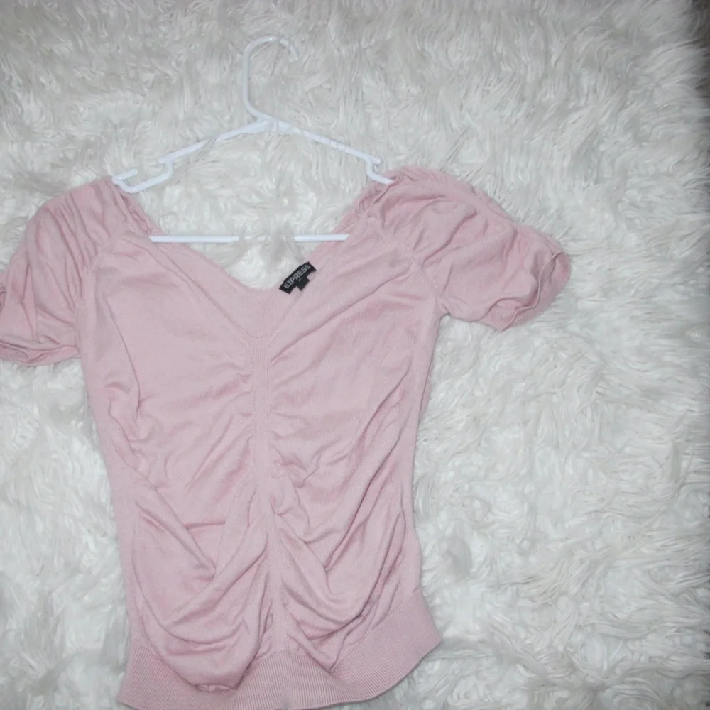 🔴🔴🔴SOLD🔴🔴🔴Express Women's Short Sleeve pink date night Top Shirt Size : S EUC - Picture 6 of 8